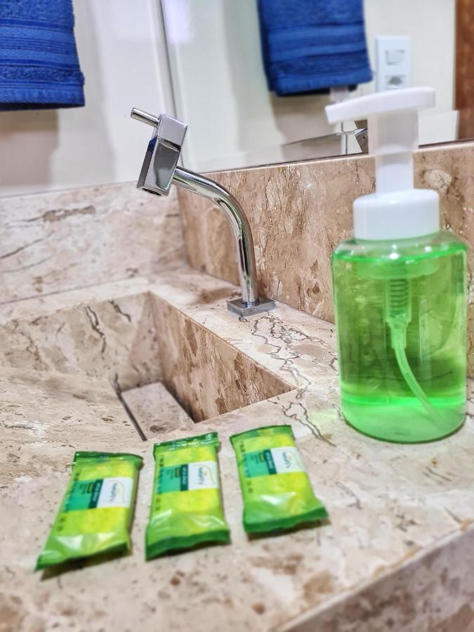 Quarto Duplo Deluxe com Chuveiro